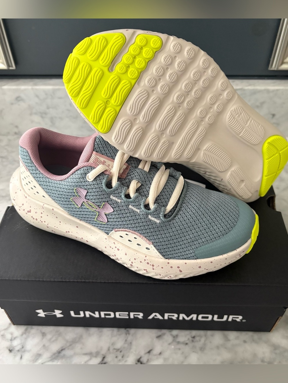 Under Armour UA CGS Surge 4 Little Girl Running Shoe in Pink Sage Youth 4Y or 6Y